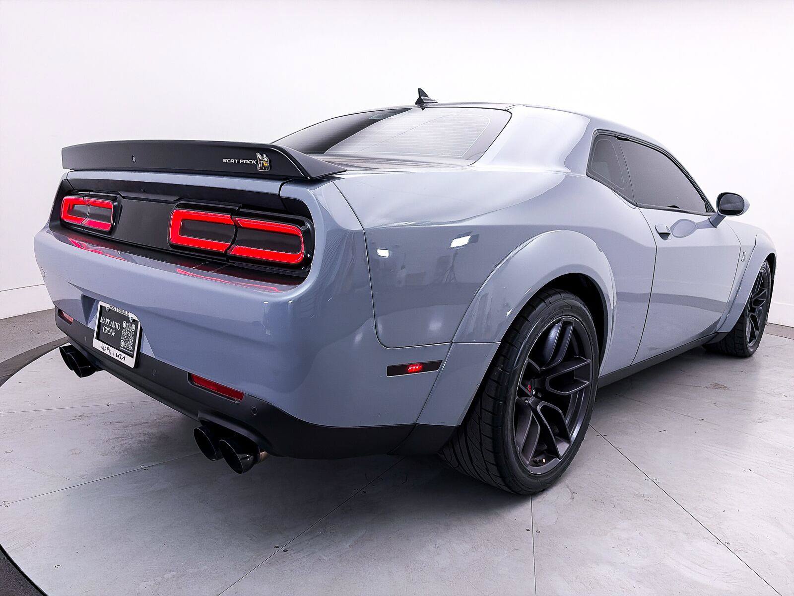 Used 2021 Dodge Challenger R/T Scat Pack RWD image 17
