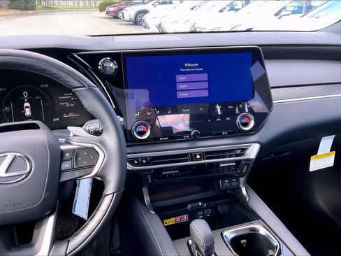 New 2026 Lexus RX 450h Luxury image 6