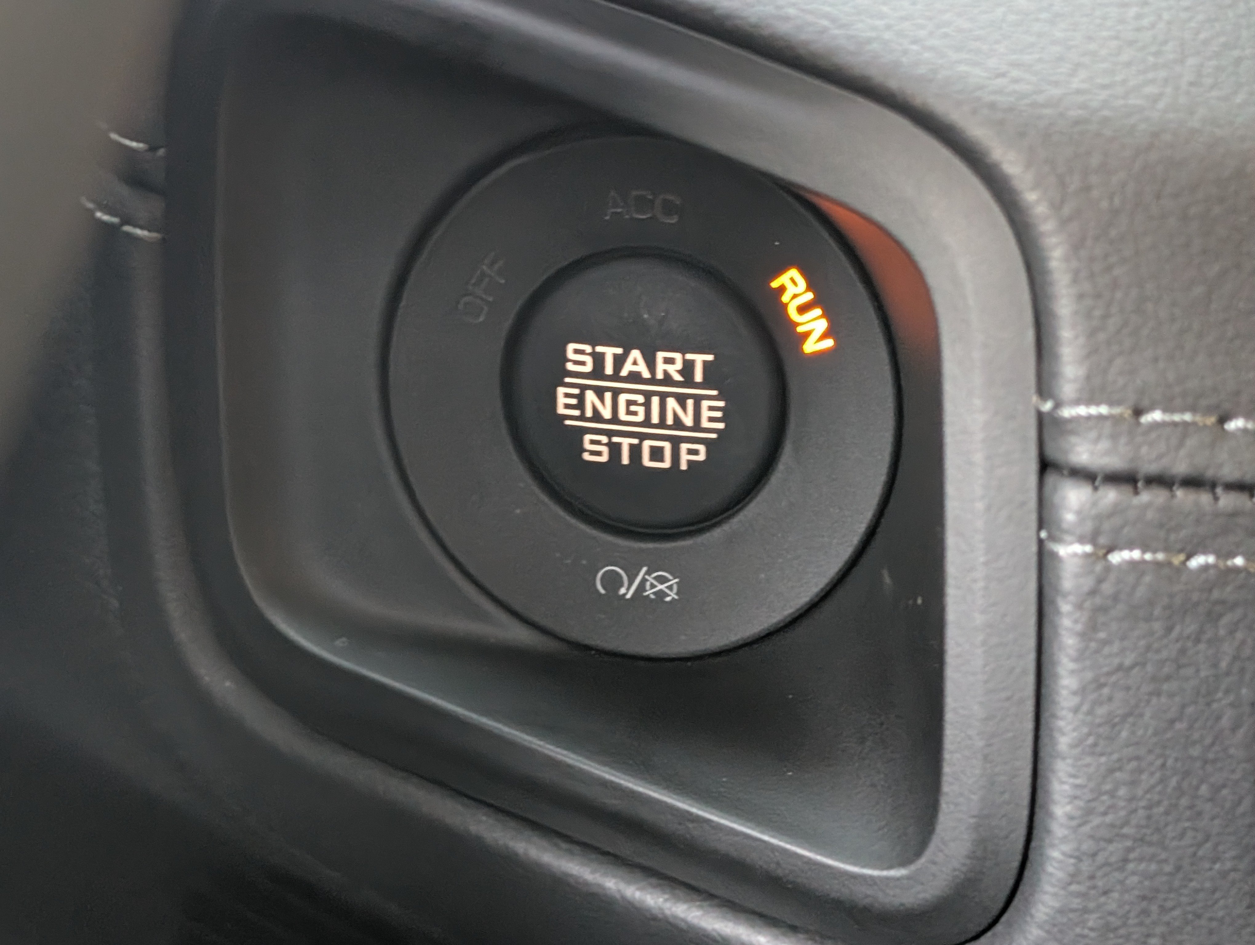 Used 2025 Jeep Wrangler Unlimited Rubicon 4xe AWD/4WD image 31