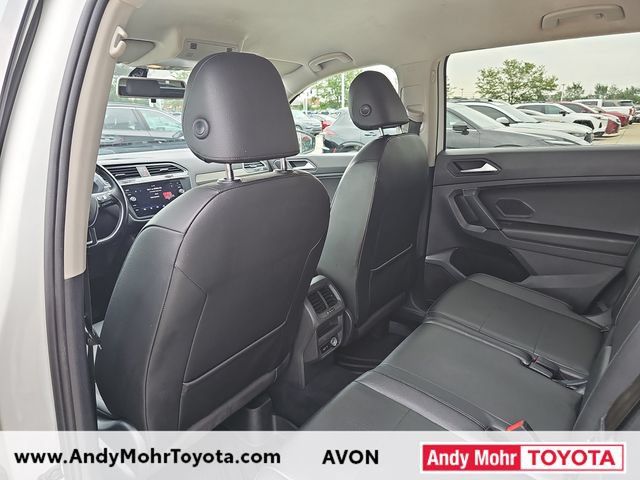 Used 2019 Volkswagen Tiguan SE FWD image 25