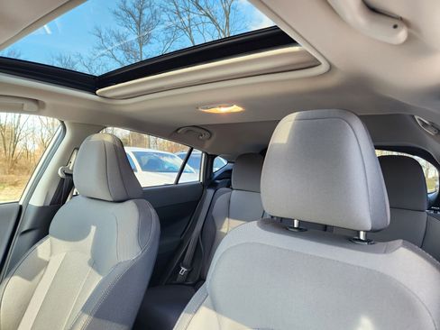 Certified 2025 Subaru Crosstrek 2.0i Premium image 12