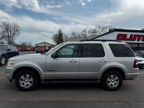Used 2008 Ford Explorer XLT image 8