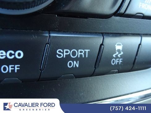 Used 2019 Jeep Grand Cherokee Laredo RWD image 26