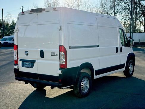 New 2026 RAM ProMaster 2500 w/ Convenience Group image 12