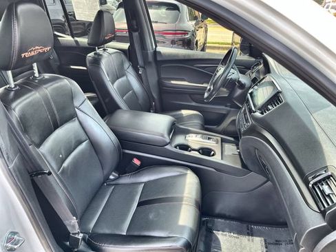 Used 2025 Honda Ridgeline TrailSport image 29