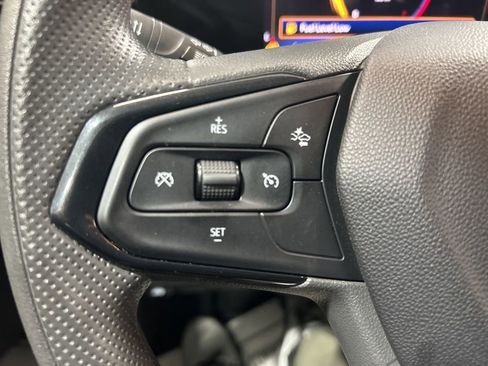 Used 2025 Chevrolet TrailBlazer LT w/ Driver Confidence Package image 27