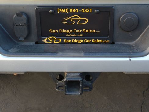 Used 2019 Chevrolet Silverado 1500 Custom w/ Custom Value Package image 10