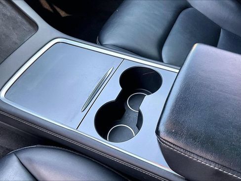 Used 2021 Tesla Model 3 Long Range AWD/4WD image 15