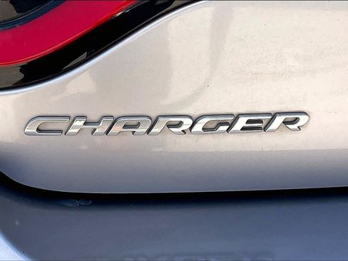 Used 2018 Dodge Charger SXT Plus w/ Beats Audio Group RWD image 33
