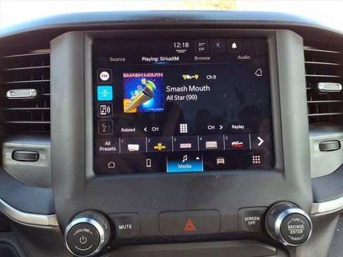 Used 2024 RAM 2500 Big Horn w/ Bed Utility Group image 8