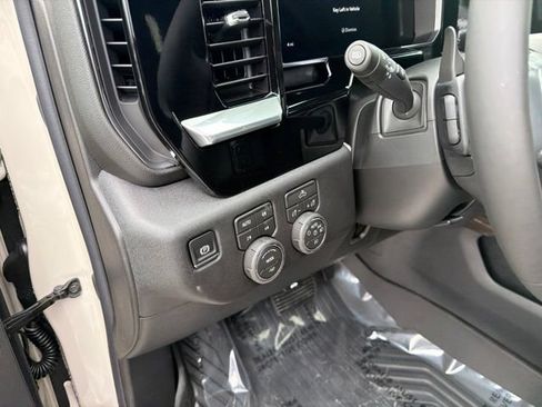 New 2026 Chevrolet Silverado 1500 RST w/ Convenience Package II AWD/4WD image 30