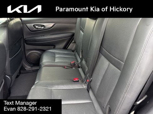 Used 2015 Nissan Rogue SL w/ SL Premium Package AWD/4WD image 13