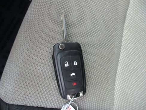 Used 2016 Chevrolet Cruze LS FWD image 26