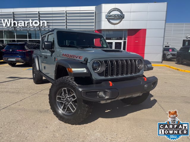 Used 2024 Jeep Gladiator Mojave w/ Technology Group AWD/4WD image 1