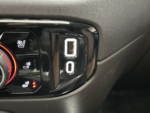 Used 2024 Chevrolet Silverado 3500 High Country w/ High Country Premium Package image 49