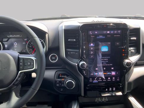 Used 2026 RAM 1500 Big Horn AWD/4WD image 7