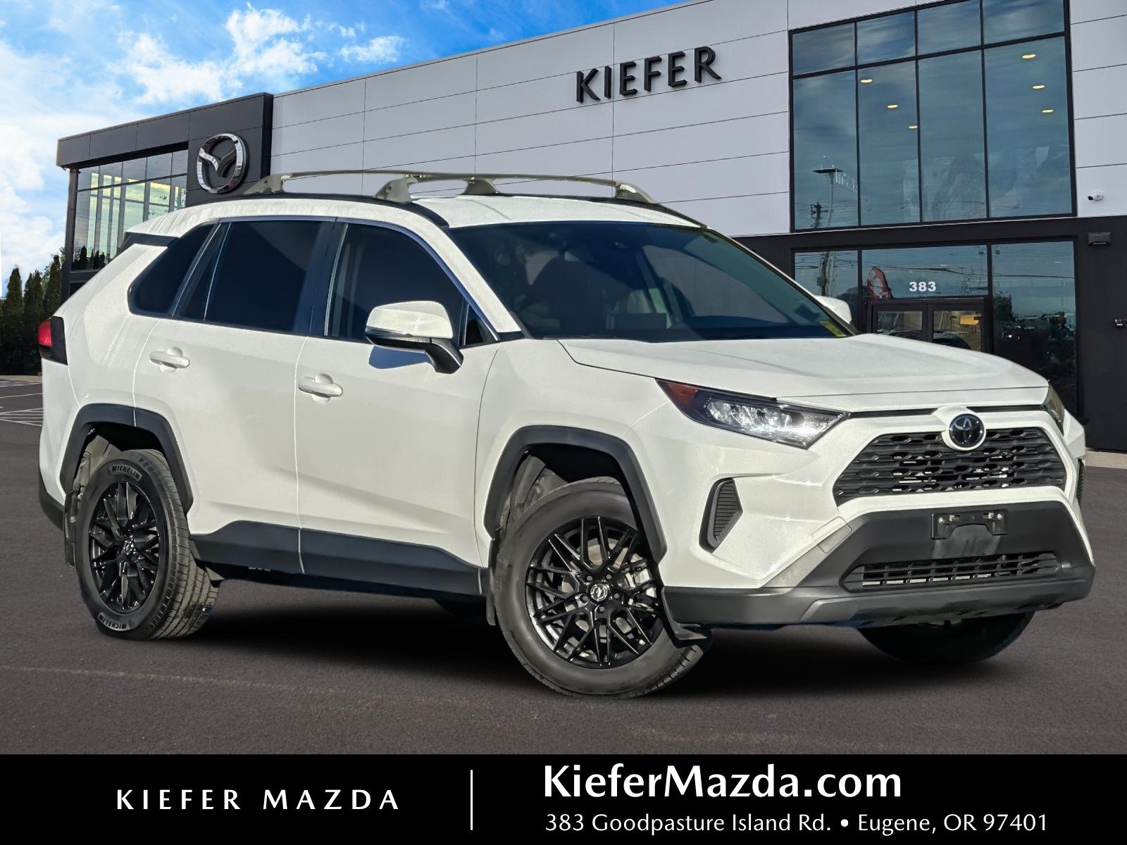 Used 2020 Toyota RAV4 LE w/ All Weather Liner Package AWD/4WD image 1