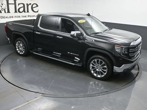 Used 2023 GMC Sierra 1500 SLT w/ SLT Premium Plus Package AWD/4WD image 46