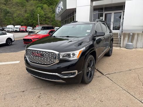 Used 2019 GMC Acadia Denali AWD/4WD image 3