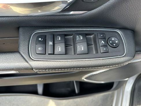 Used 2024 RAM 1500 Laramie image 20