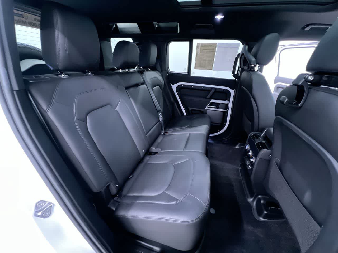 Used 2023 Land Rover Defender 110 S AWD/4WD image 39