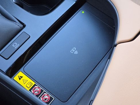 New 2025 Lexus ES 350 Ultra Luxury image 15