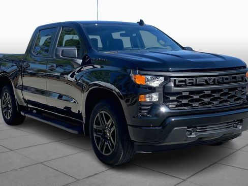 Used 2024 Chevrolet Silverado 1500 Custom w/ LPO, Dark Essentials Package image 2