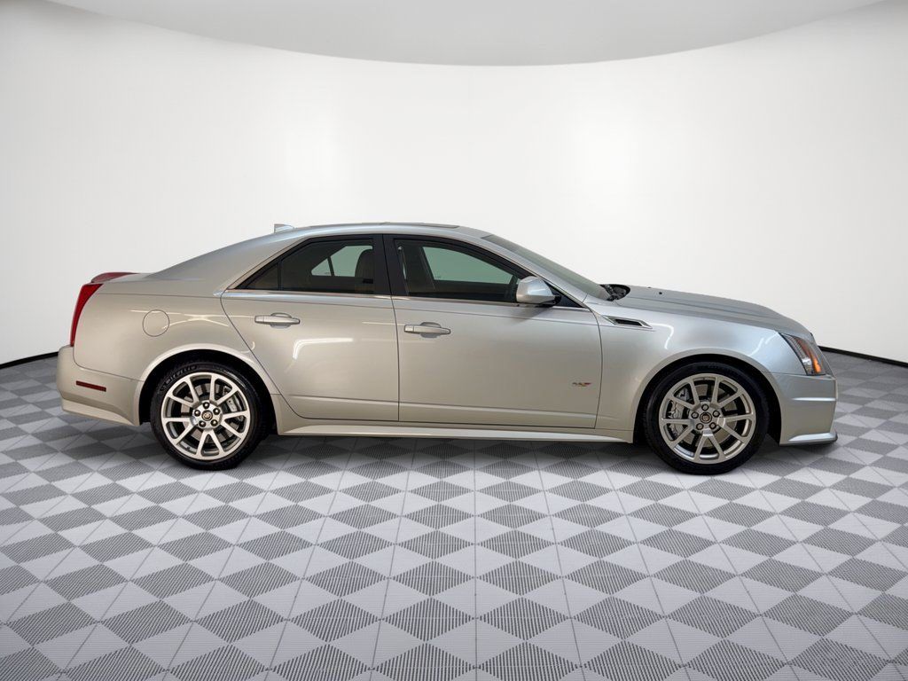 Used 2011 Cadillac CTS V RWD image 8