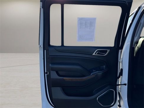 Used 2019 GMC Yukon XL Denali image 28