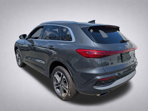 New 2025 Audi Q5 Premium w/ Convenience Package AWD/4WD image 6