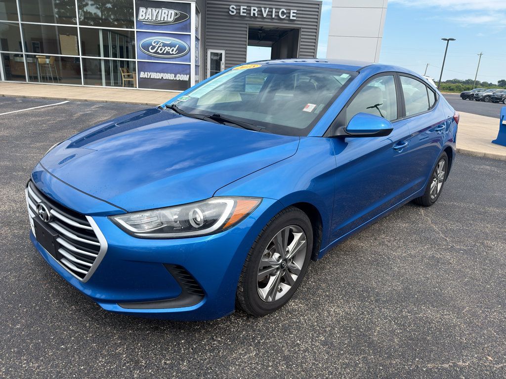Used 2018 Hyundai Elantra SEL FWD image 2