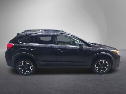 Used 2015 Subaru Crosstrek 2.0i Premium image 2