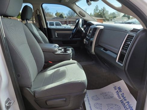 Used 2016 RAM 2500 SLT image 15