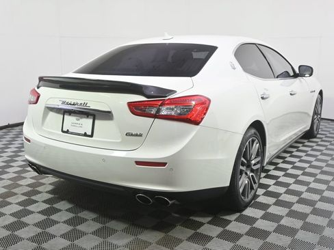 Used 2017 Maserati Ghibli RWD image 6