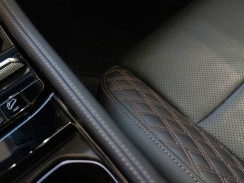 Used 2022 Jeep Grand Cherokee Summit image 38