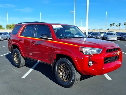 Certified 2023 Toyota 4Runner 40th Anniversary SE image 5