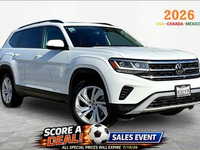 Used 2023 Volkswagen Atlas SE w/ Panoramic Sunroof Package