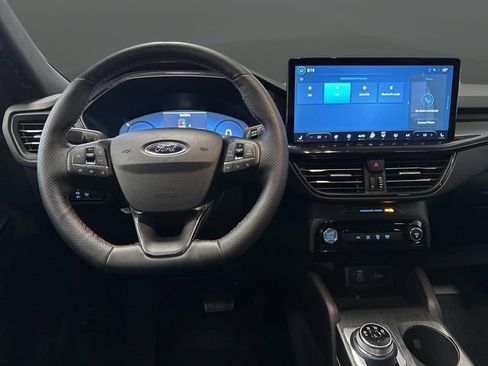 Certified 2025 Ford Escape ST-Line Elite w/ Tech Pack #2 image 5