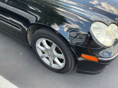 Used 2007 Mercedes-Benz C 280 Sedan image 2