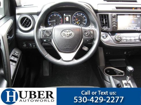 Used 2018 Toyota RAV4 XLE image 5