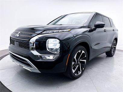 Used 2024 Mitsubishi Outlander SE