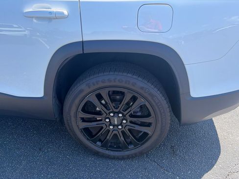 Used 2022 GMC Acadia SLT w/ Elevation Edition AWD/4WD image 11