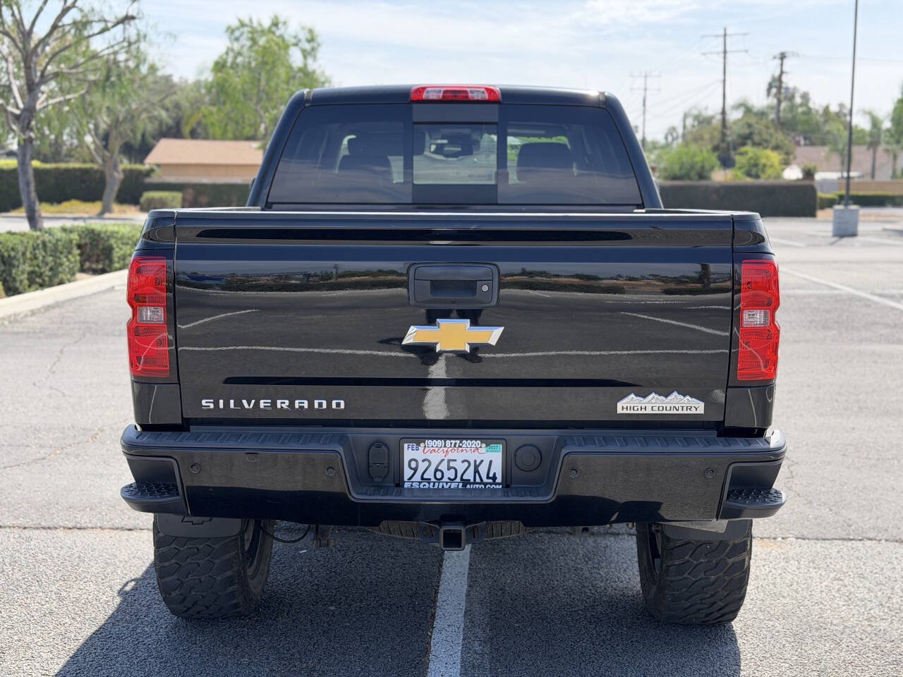 Used 2014 Chevrolet Silverado 1500 High Country w/ High Country Premium Package AWD/4WD image 4