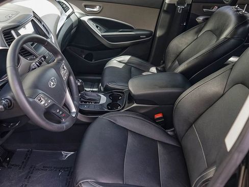 Used 2014 Hyundai Santa Fe GLS FWD image 17