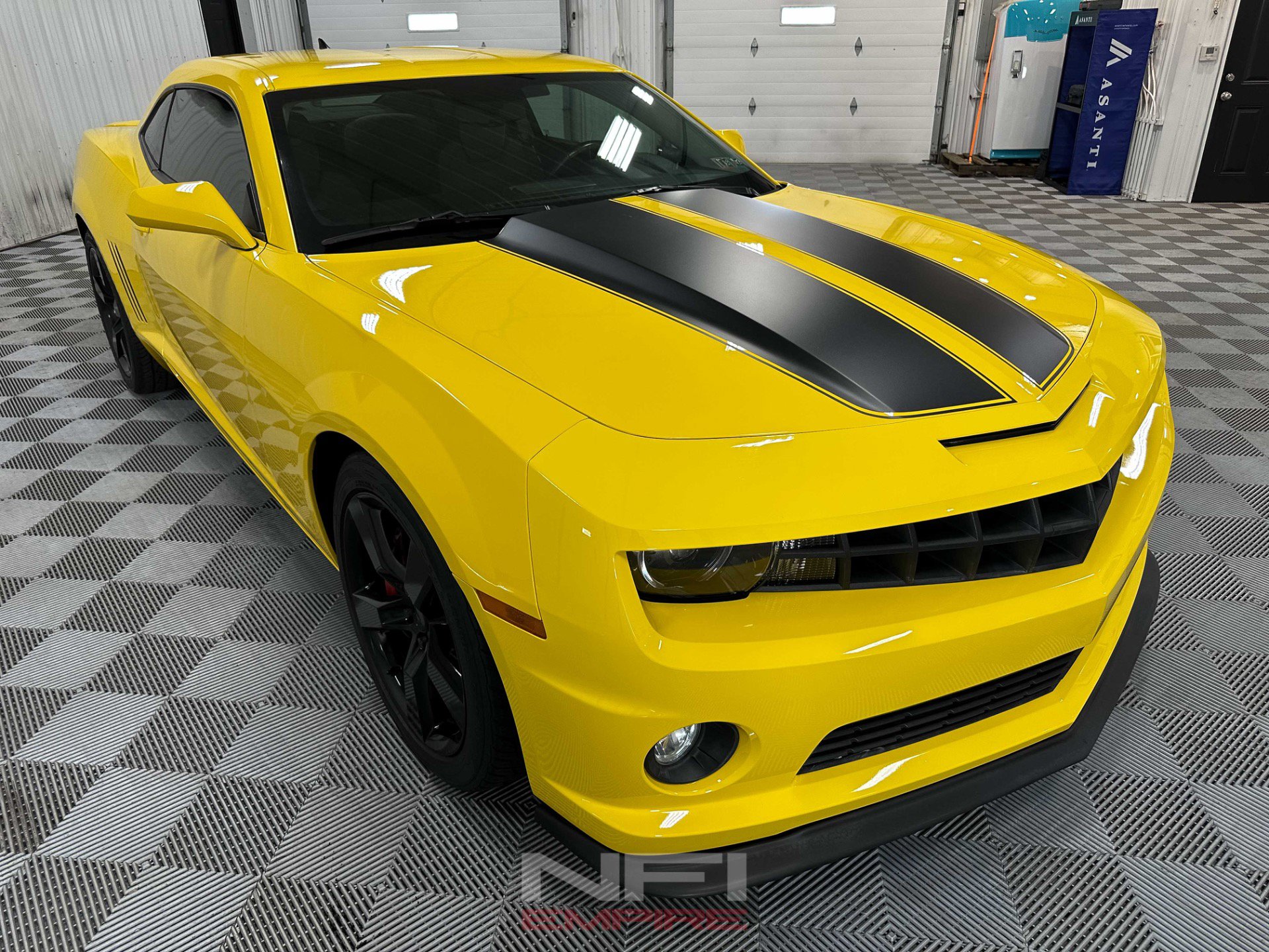 Used 2011 Chevrolet Camaro SS w/ RS Package RWD image 5