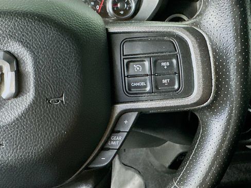 Used 2022 RAM 2500 Tradesman AWD/4WD image 25