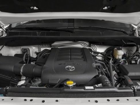 Used 2017 Toyota Tundra SR5 image 14