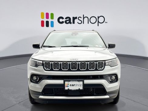 Used 2024 Jeep Compass Limited w/ Sun and Sound Group image 8