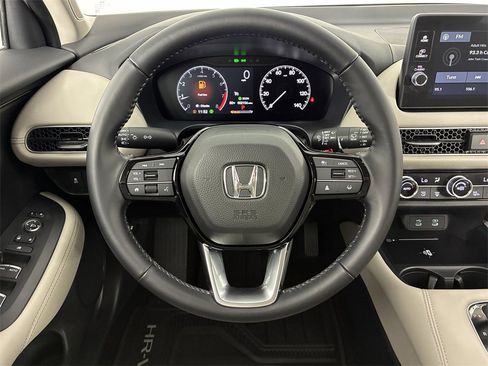 Used 2026 Honda HR-V EX-L image 17