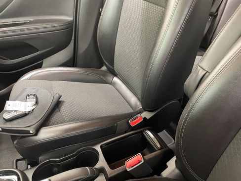 Certified 2022 Buick Encore Preferred w/ Safety Package image 30